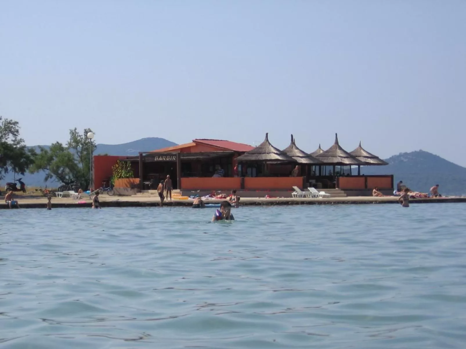 Apartment Sukosan-Buiten