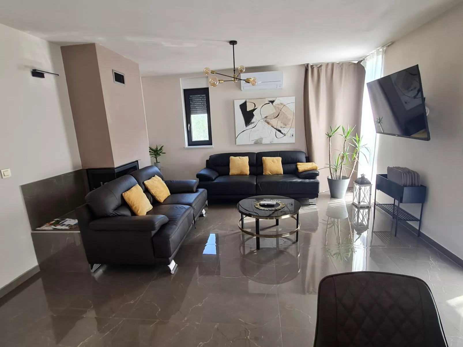 Villa "Val 21" mit Pool, Fitness und Sauna-Binnen