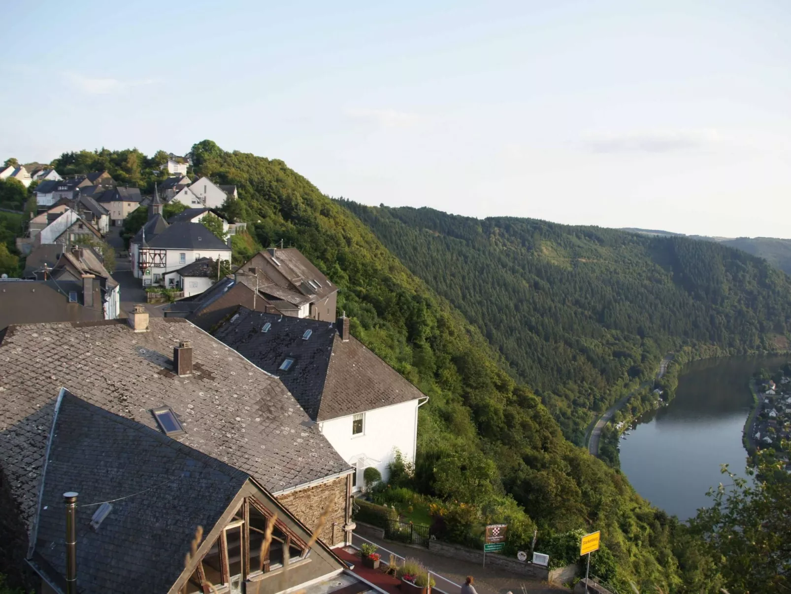 Haus Starkenburg-Buiten