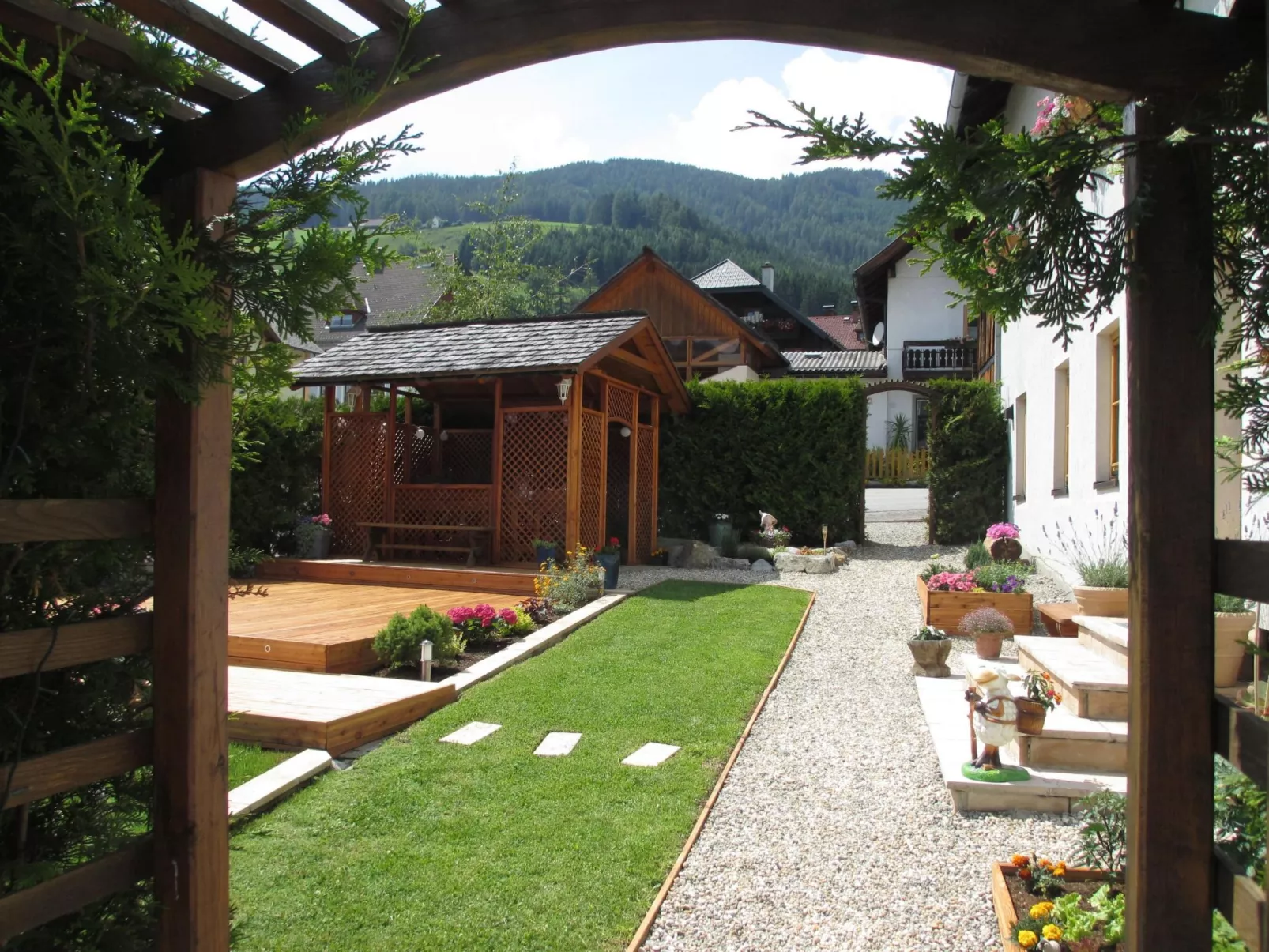 Chalet Gove für Unterkunft mit Halbpension unter der Leitung des Eigentümers-Buiten