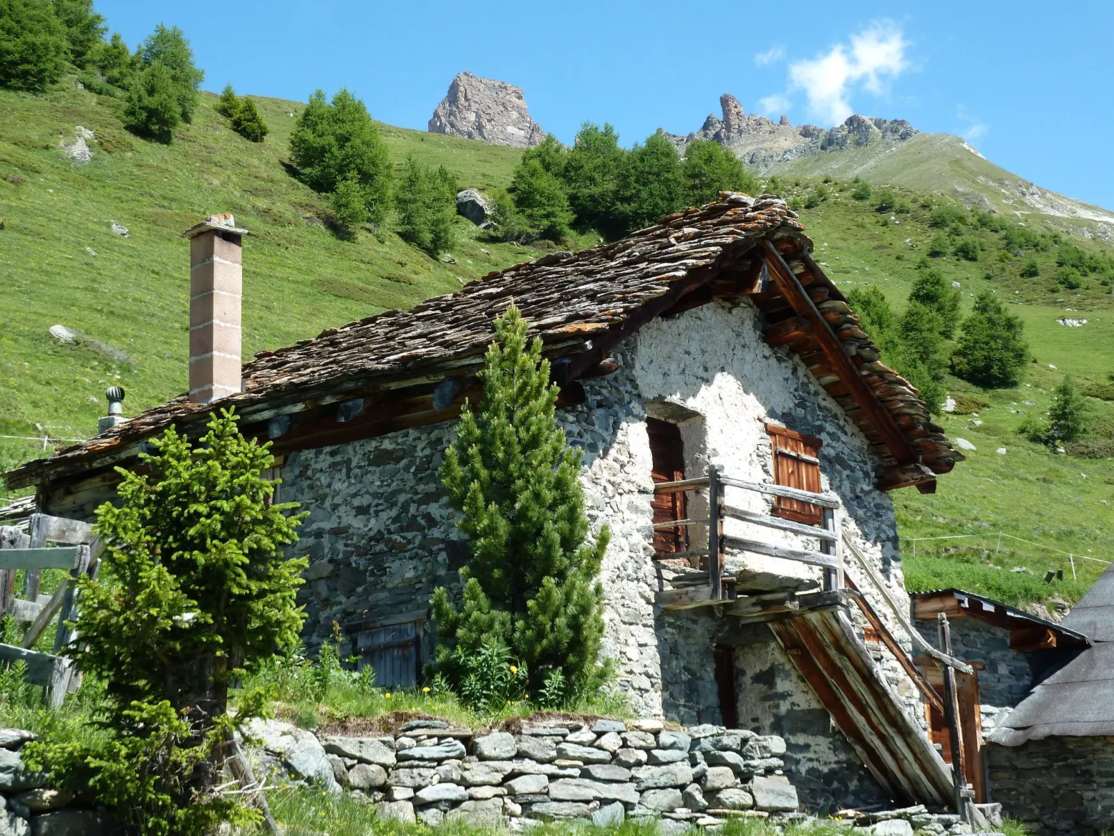 Typische Wohnung Le Ver Luisant. Val d'Hérens-Buiten