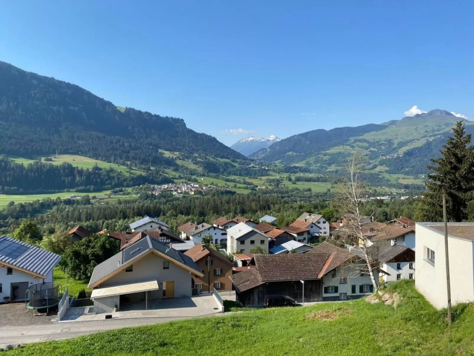 Wohnung Schluein-Buiten