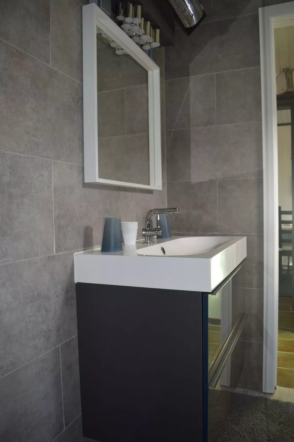 Kleines Haus mit Garten, direkt hinter dem Deich-Binnen