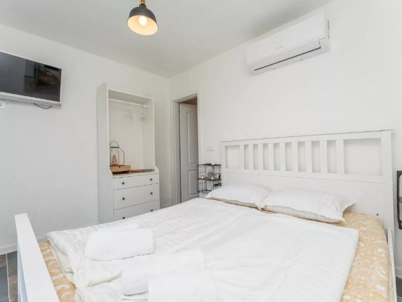 "Haus 51" direkt am Strand-Binnen