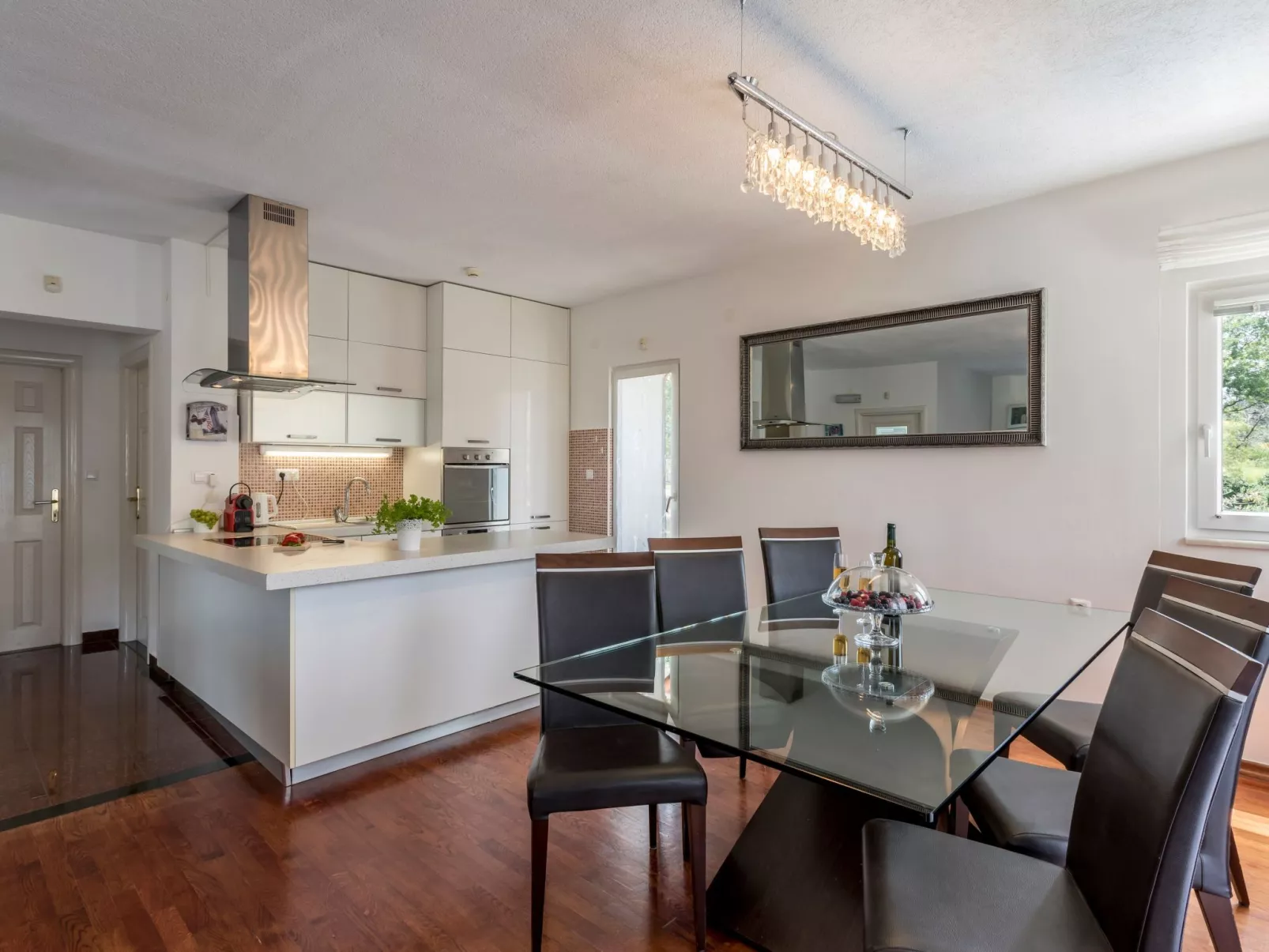 Ferienvilla "Paradies auf Erden"-Binnen