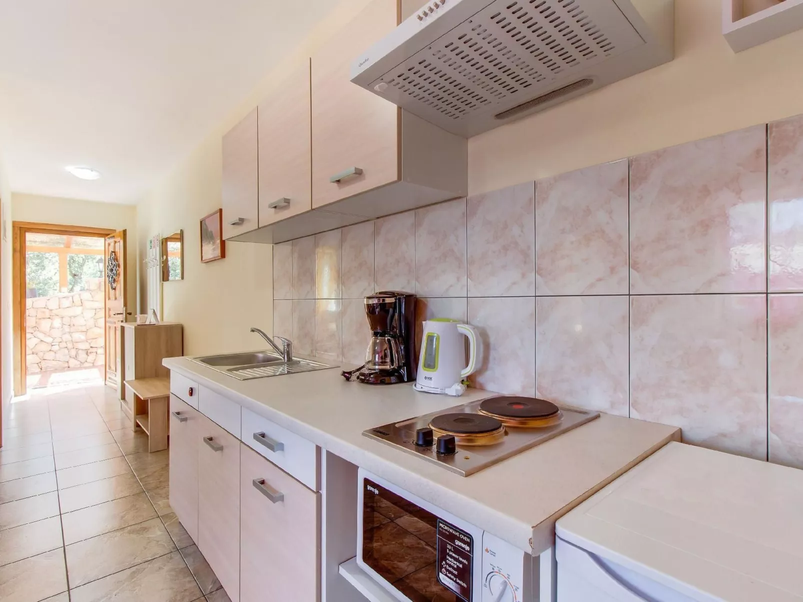 Appartement Casper mit Terrasse, Garten und Grill-Binnen