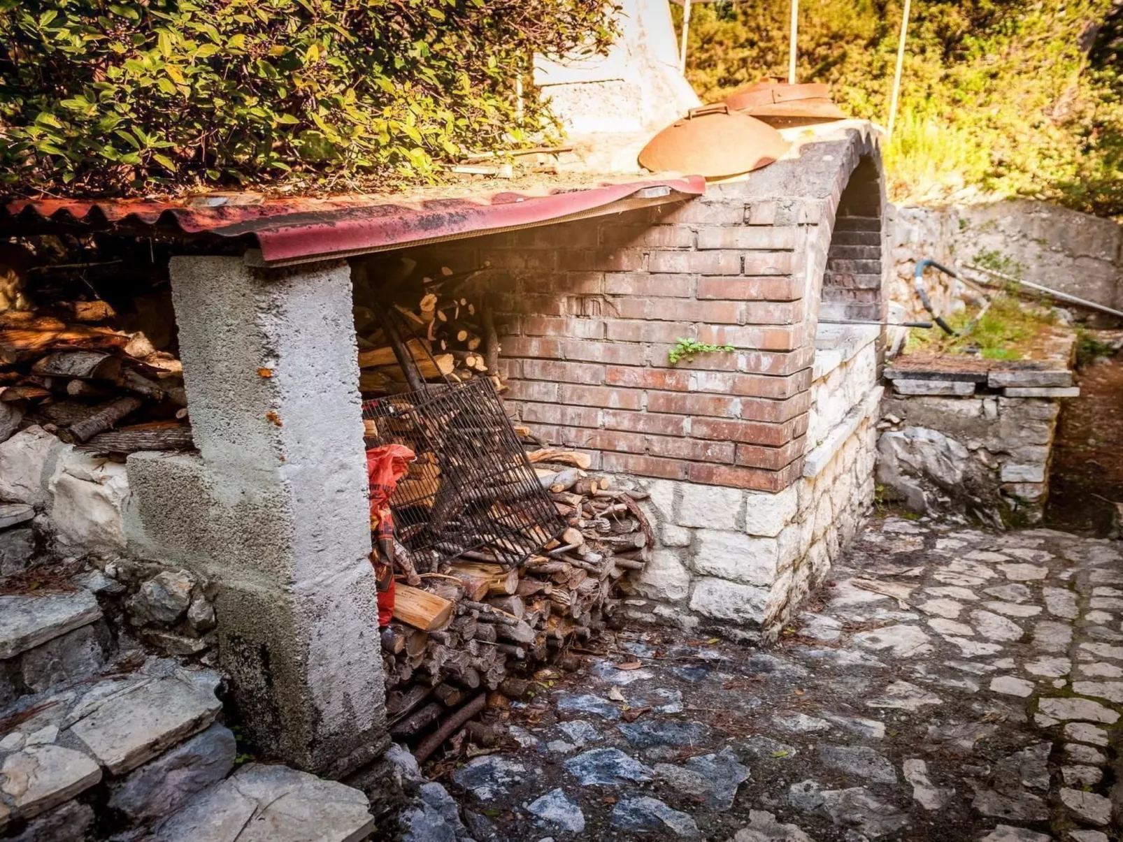 "Haus Gluscevic" direkt am Strand-Buiten