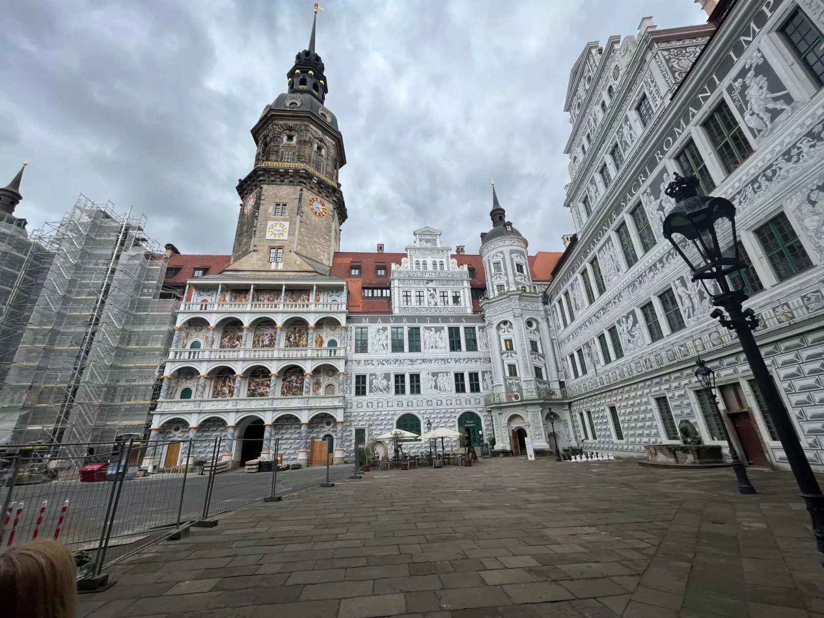 Moderne Ferienwohnung in Pillnitz-Buiten