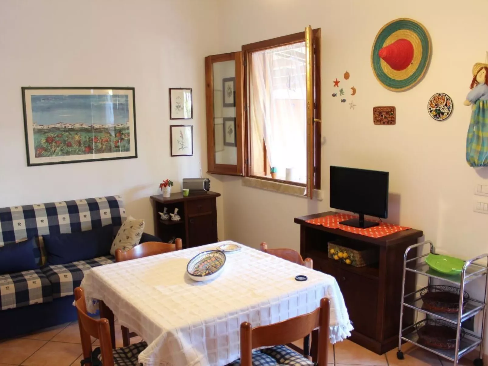 Mandarino Makari Ferienhaus 500 m vom Meer-Image-tags.info