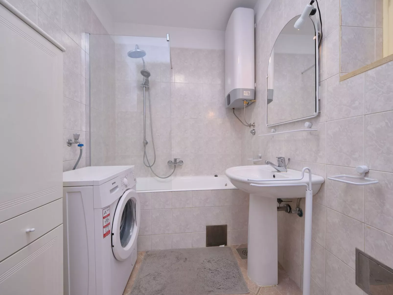 Für 4 Personen ca. 80 m&sup2; in Split, Dalmatien (Gespanschaft Split-Dalmatien-Binnen