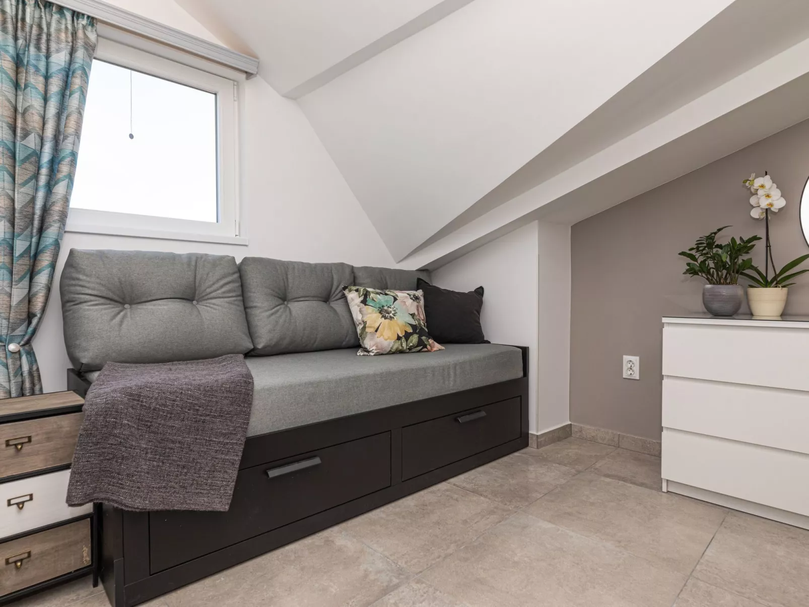 App mit Meerblick und Pool für 2-4 Personen-Binnen