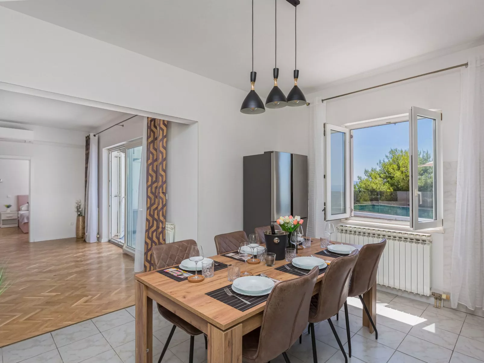 Ferienvilla 'Villa Zarello-Binnen