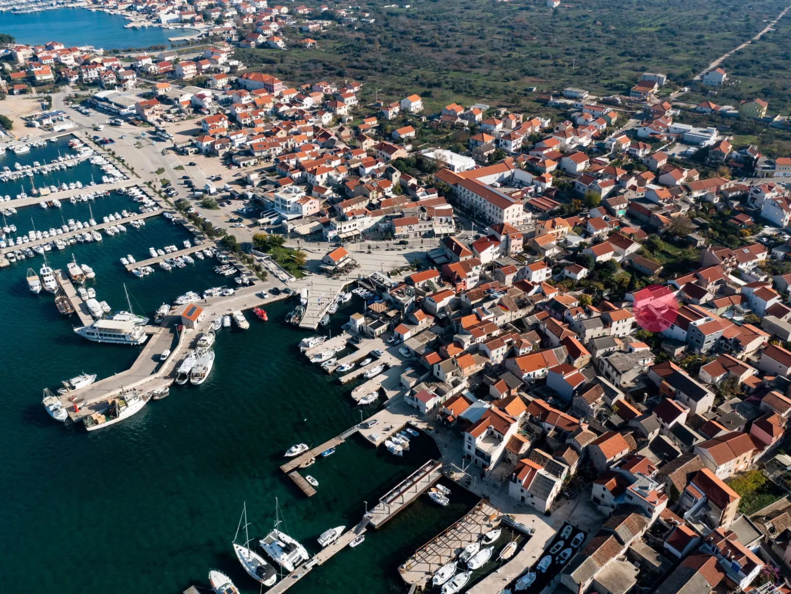 Wohnung mit Garten, Grill und Terrasse-Buiten