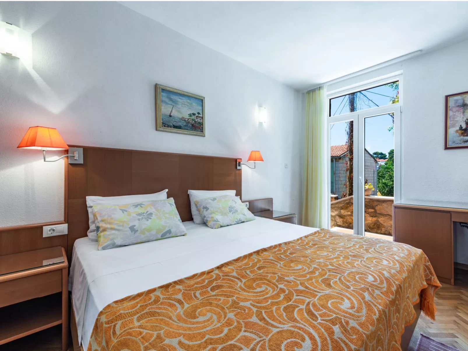 Geräumige Ferienwohnung mit eigener Terrasse-Image-tags.info