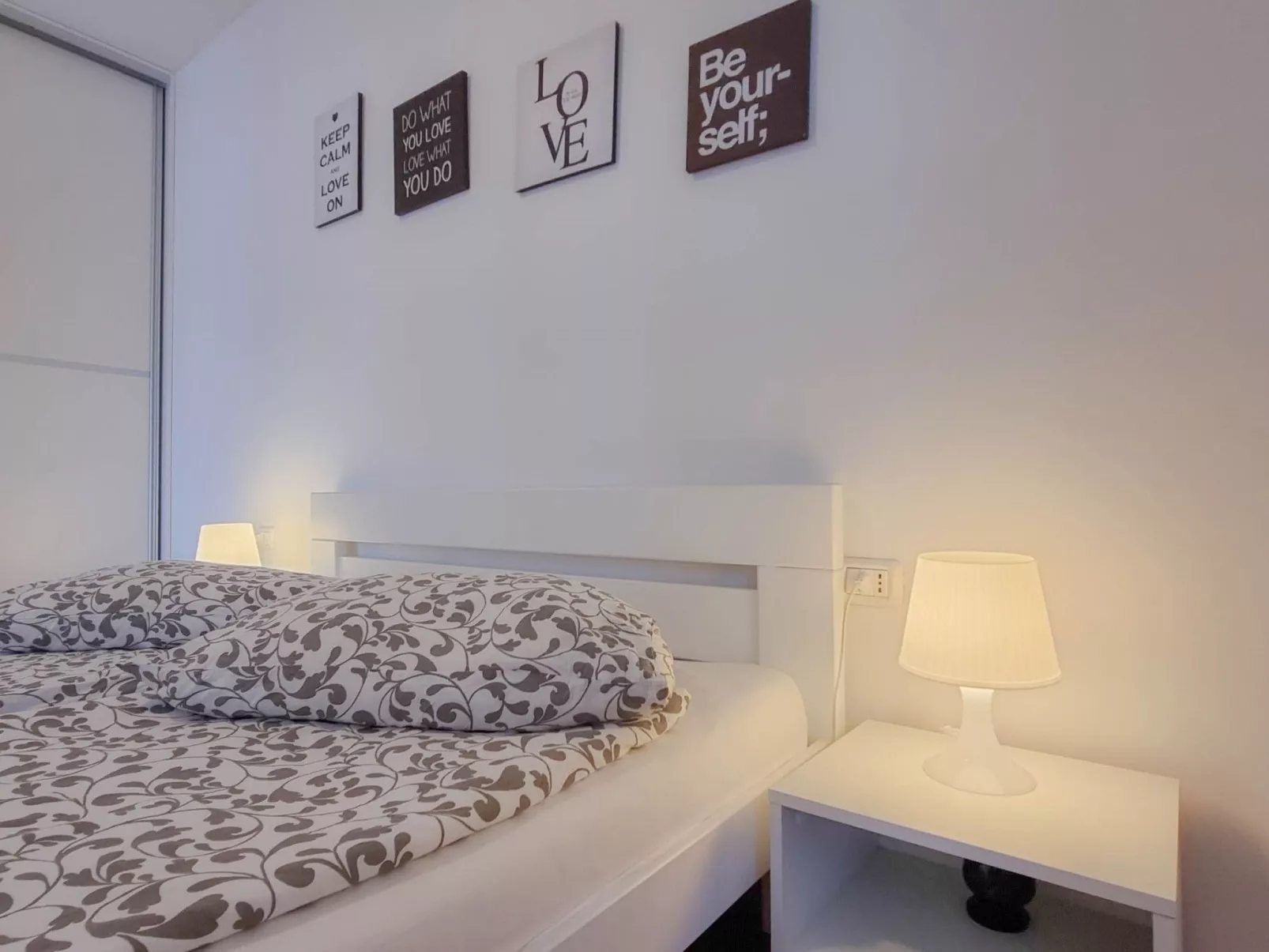 Wohnung "Dani" mit Terrasse-Binnen