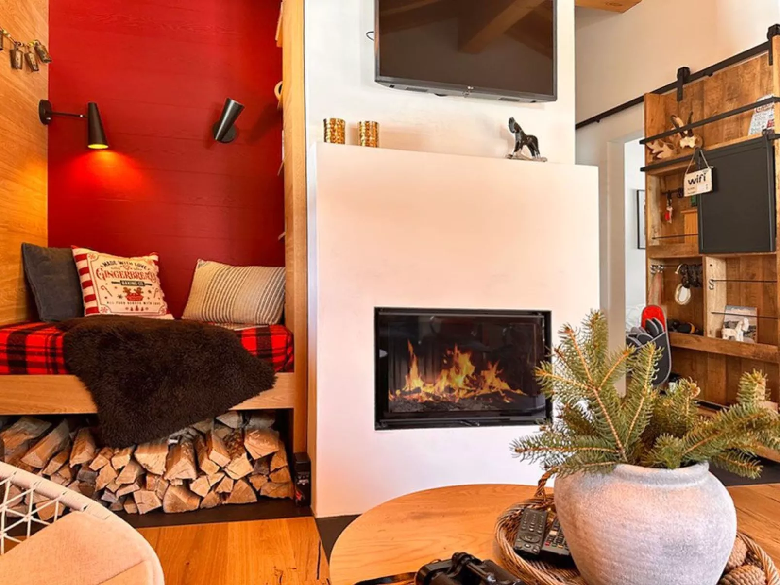 Blue Alpine Lodge-Binnen