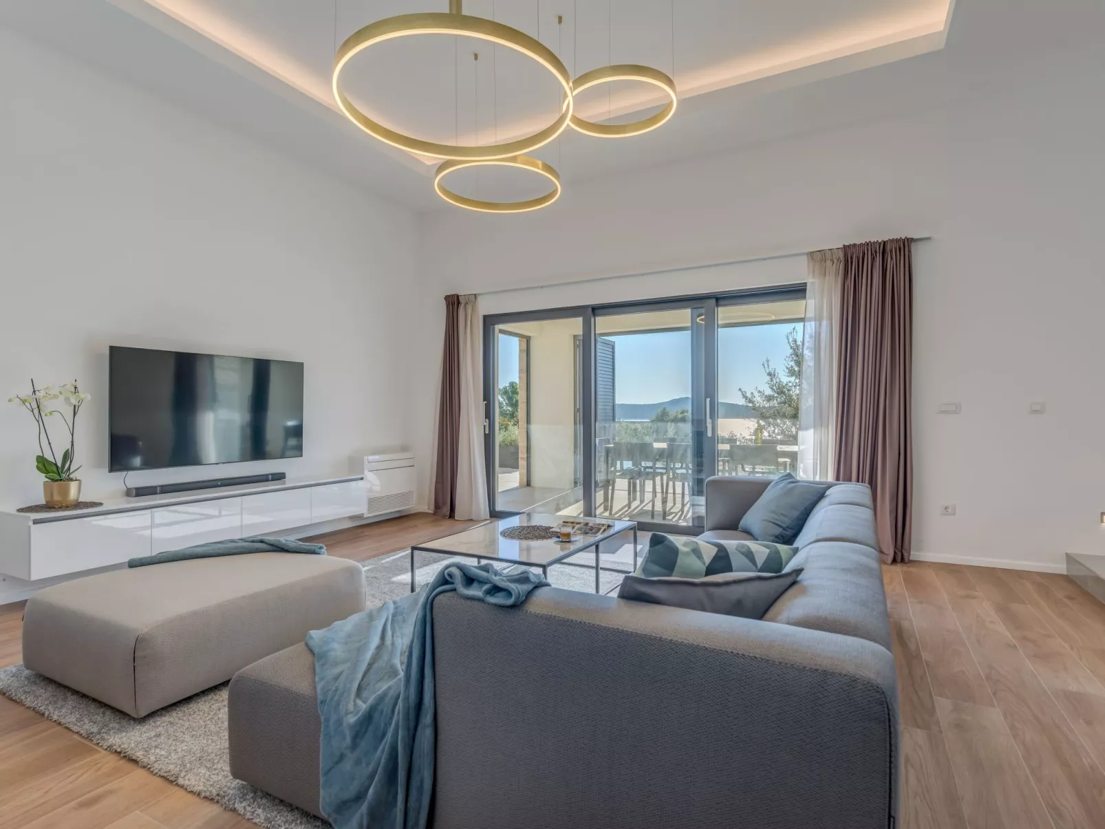 Charmantes Haus in Sevid mit privatem Parkplatz-Binnen