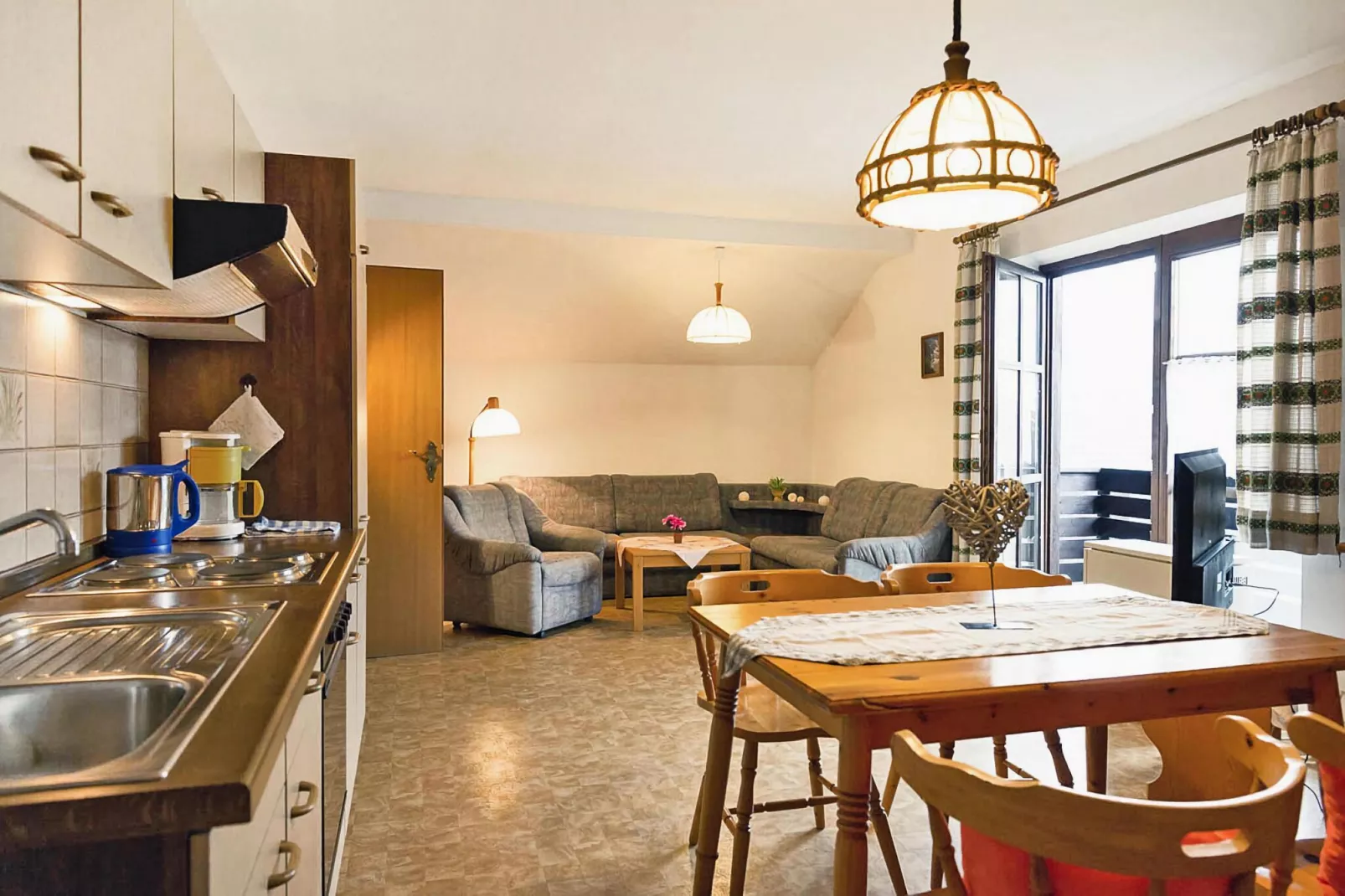 Holiday resort Bäckerwiese Wohnung EG mit Terrasse-Keuken