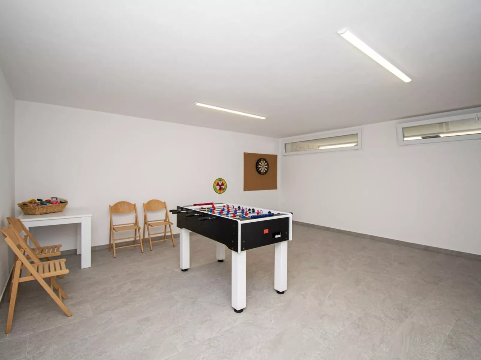 Schöne Villa im Dorf Ližnjan-Image-tags.info