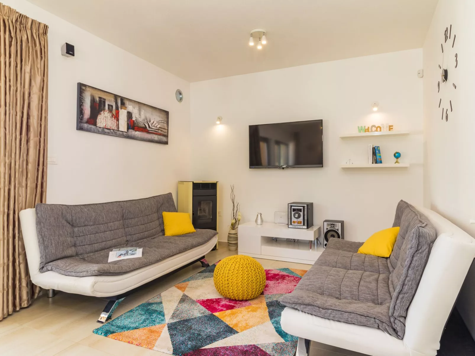 Beeindruckende Luxusvilla mit beheiztem Privatpool-Binnen