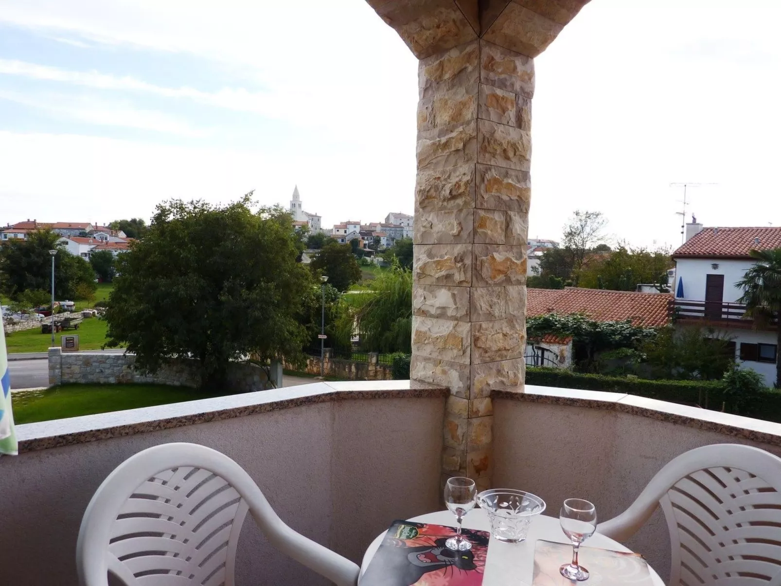 Villa Linet 6.-Buiten