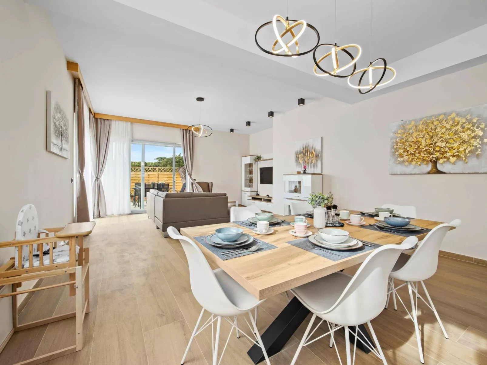 Villa Palma - Luxusvilla am Meer für 6 Personen-Binnen