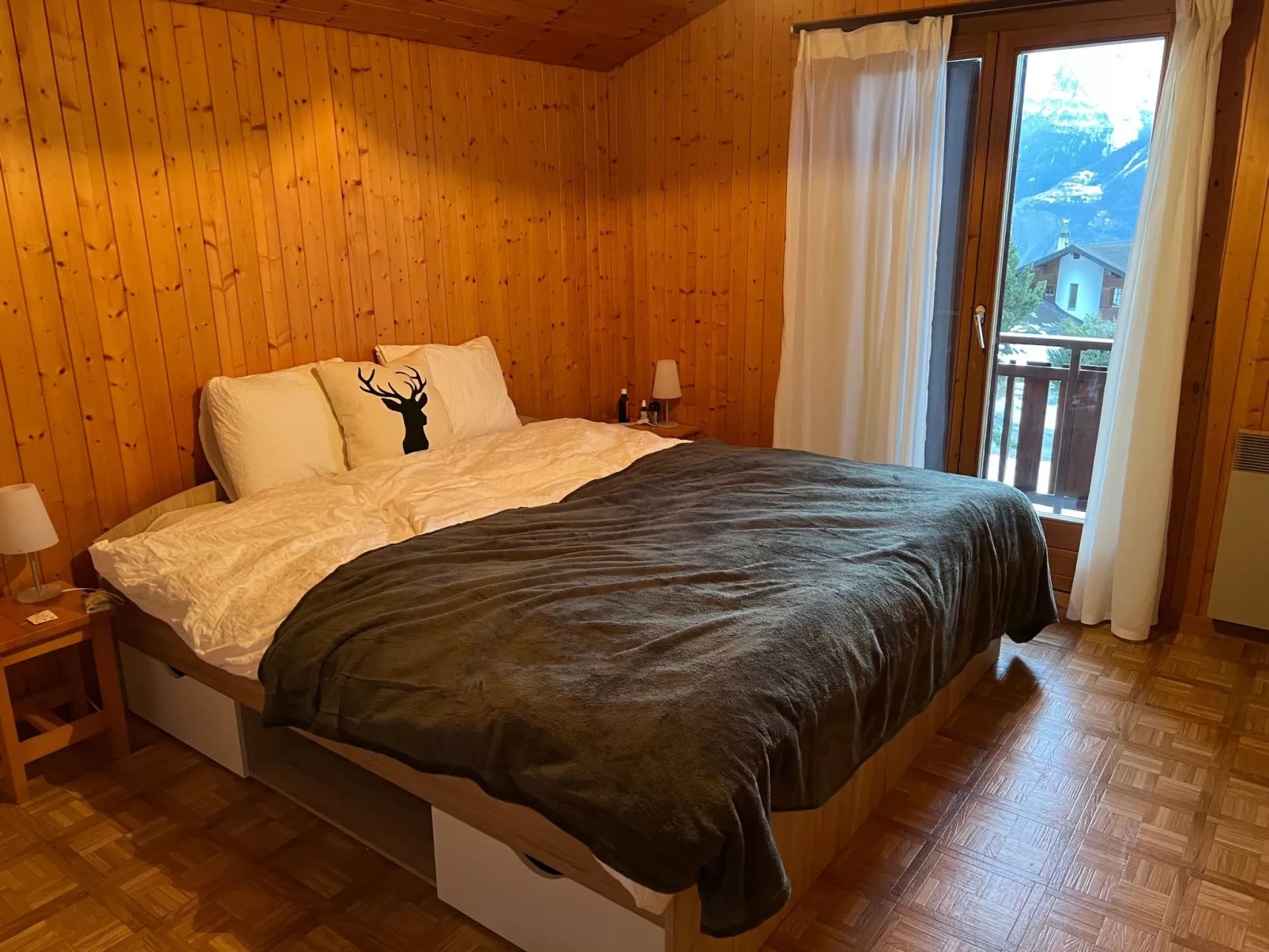 "Chalet Cornalune"-Binnen