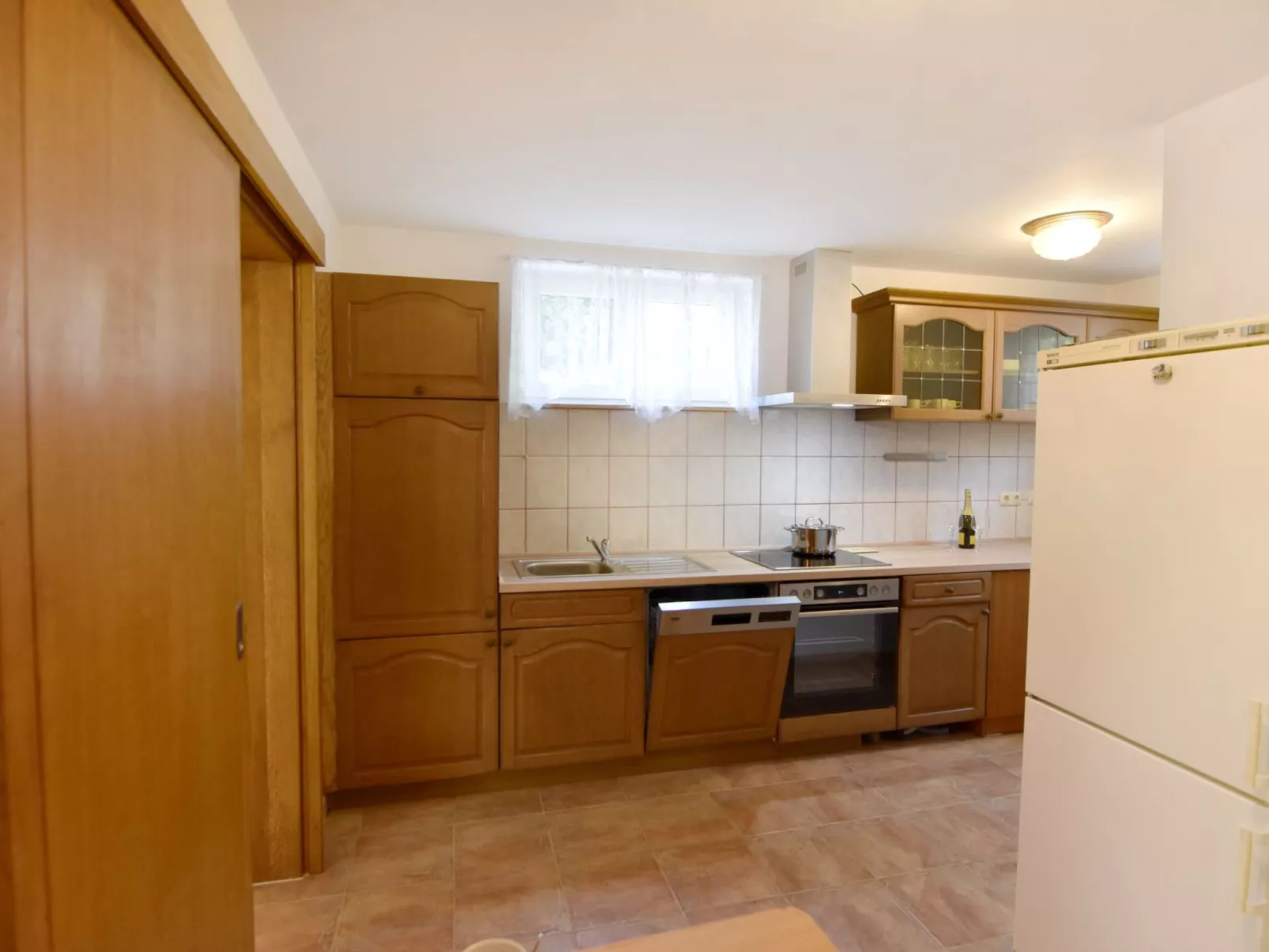 Geräumige Kellerwohnung in der Nähe von Umag-Binnen