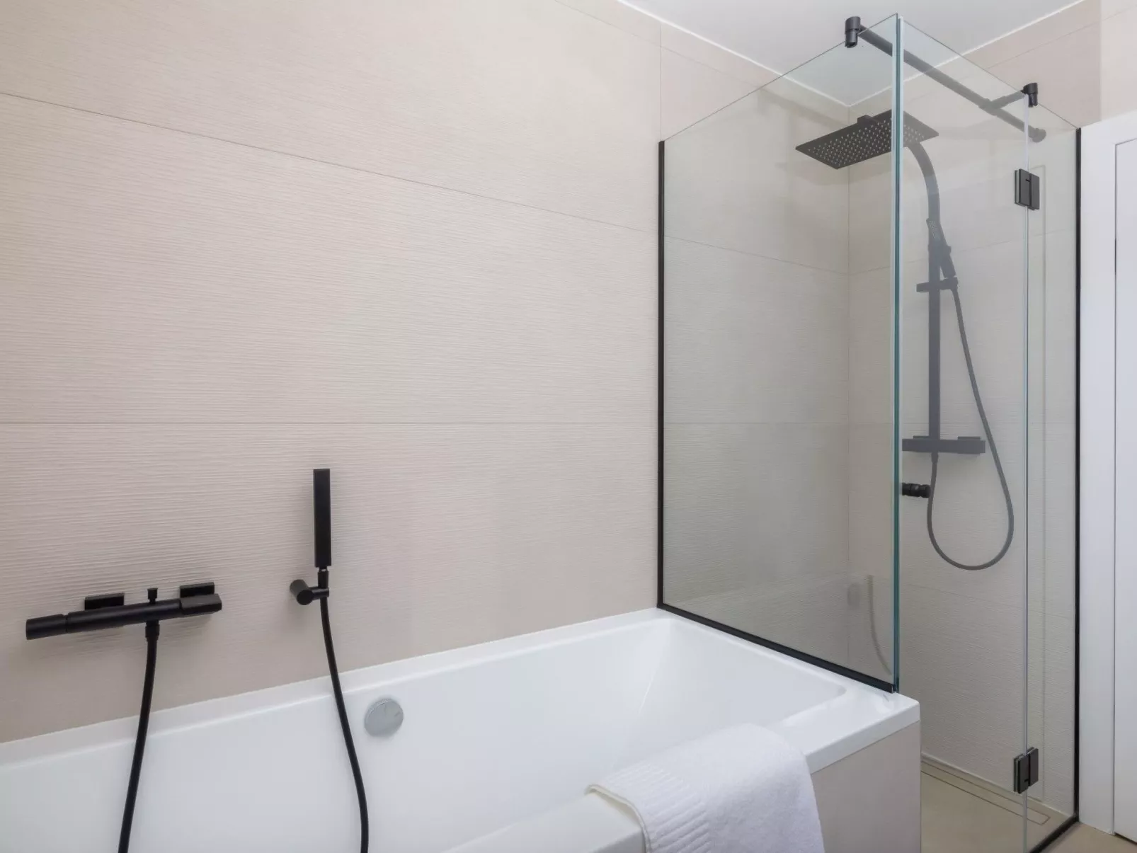 Villa Acacia für 9 Personen und 1 Kind-Binnen