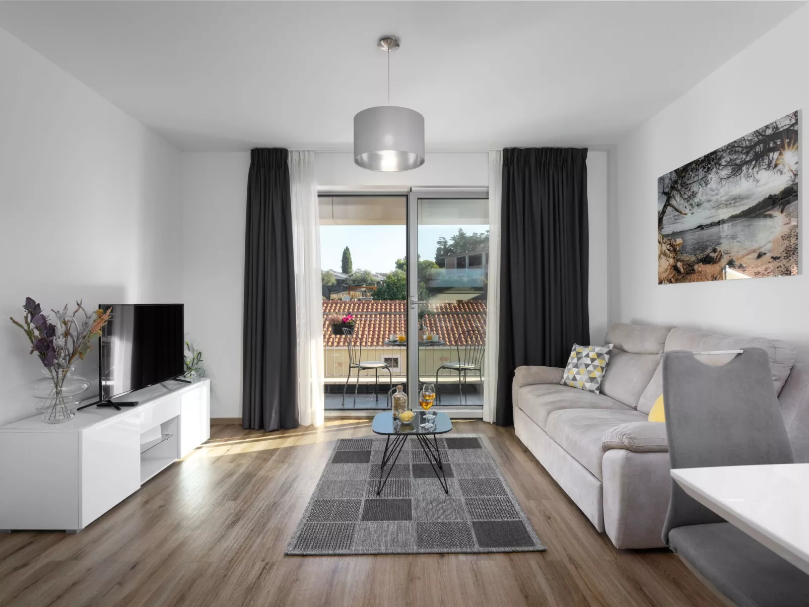 Filip Premium-Image-tags.info