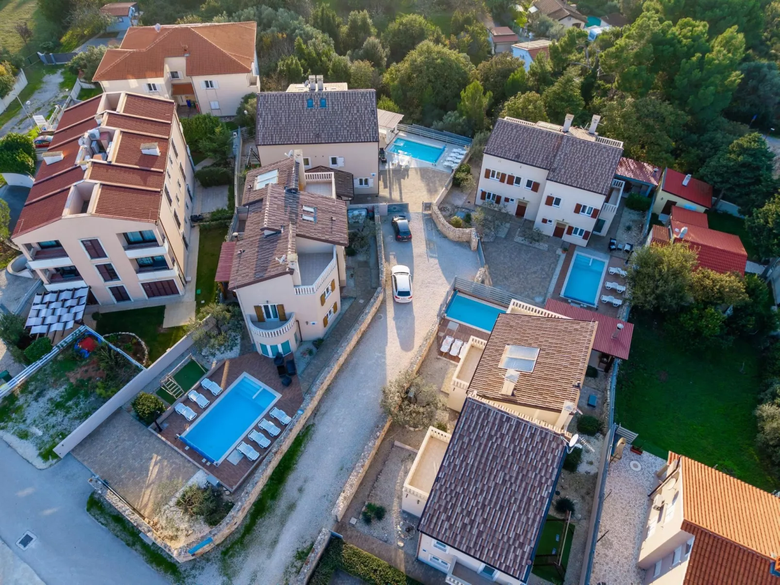 Villa Chiara mit 6 Schlafzimmern in Meeresnähe-Buiten