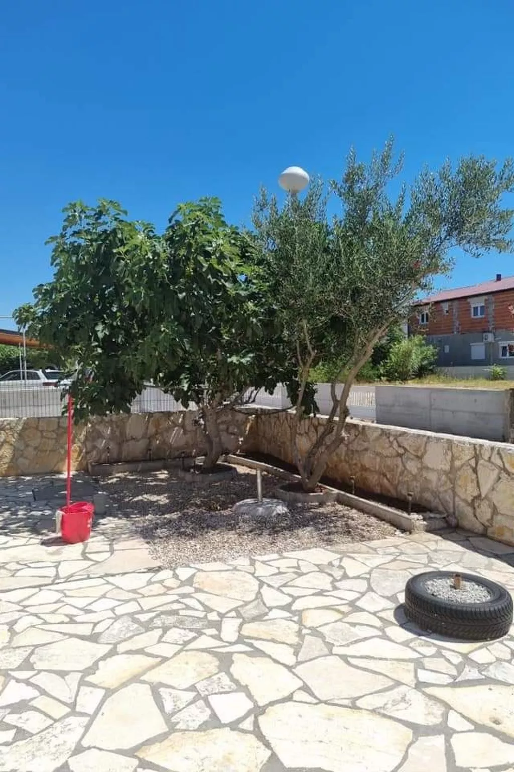 Charmante, sonnige Ferienwohnung - Buiten