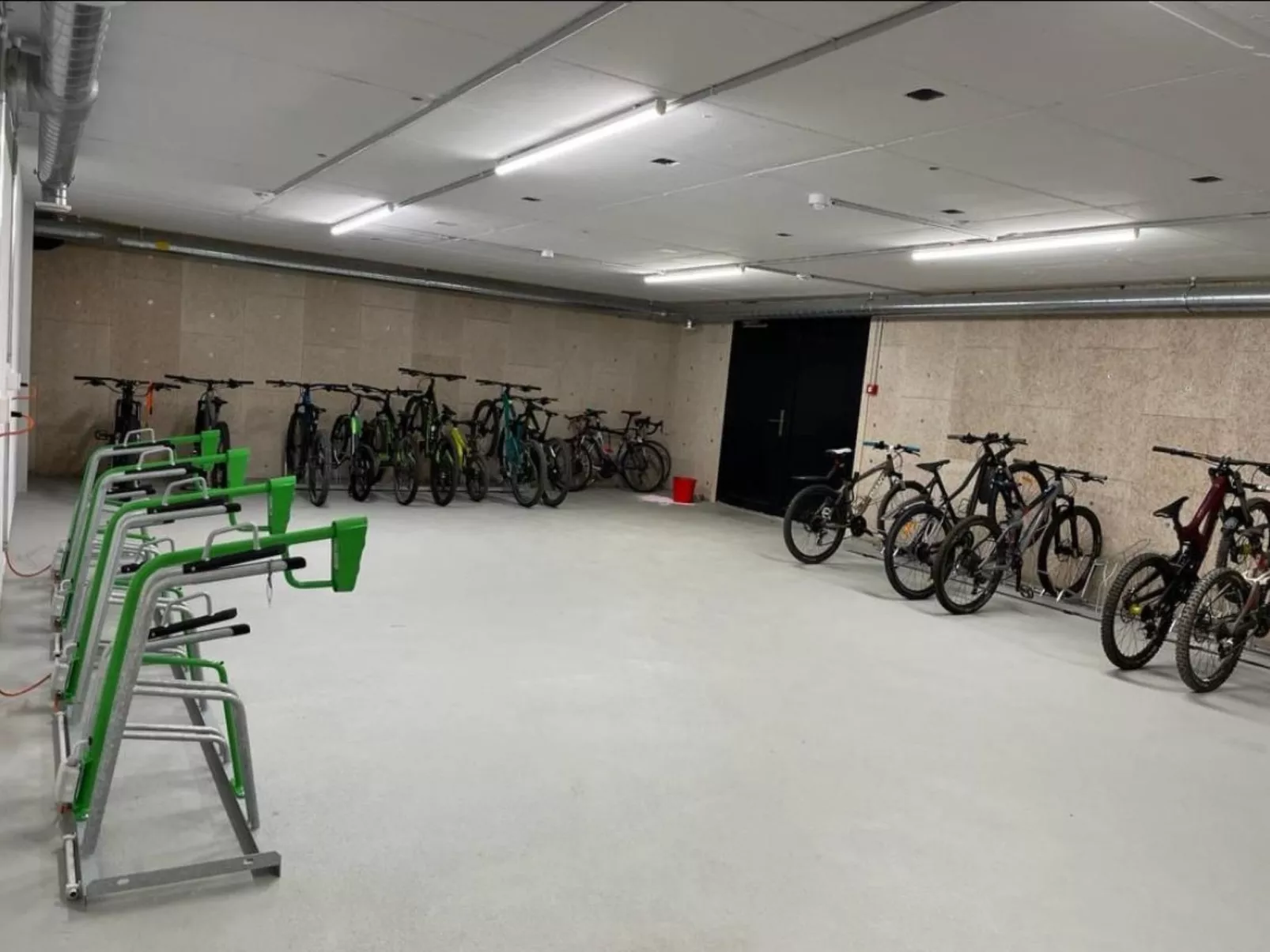 Flims Stenna SELVA direkt bei Bergbahnen Skipiste-Buiten