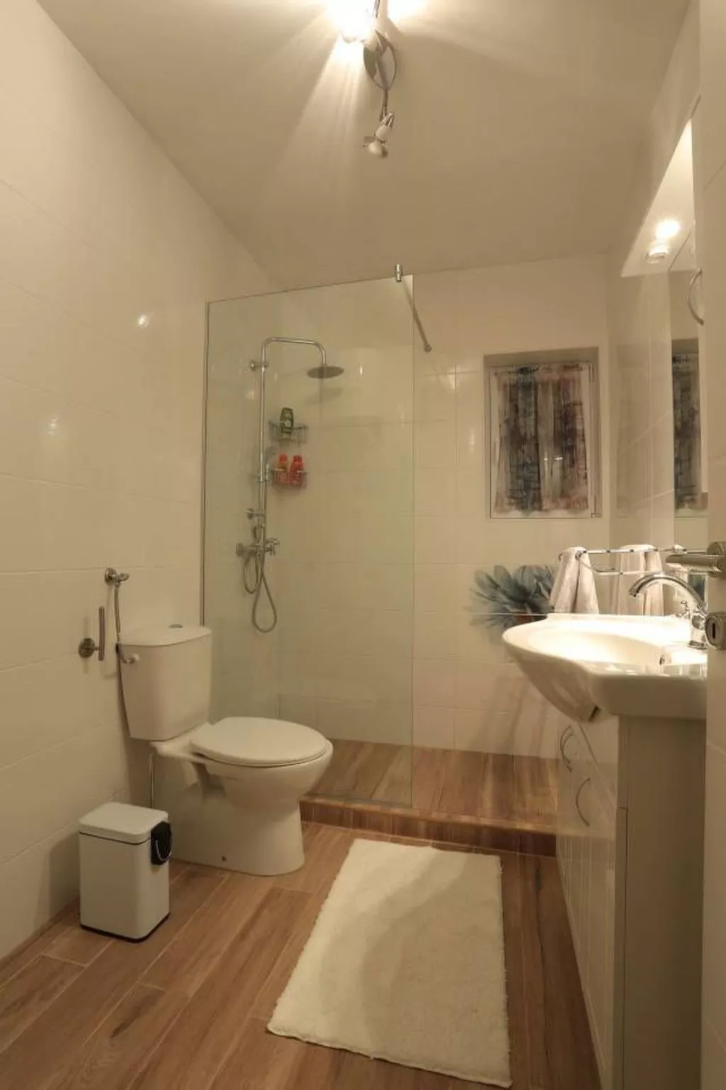 "Villa Franov" mit privatem Pool-Binnen