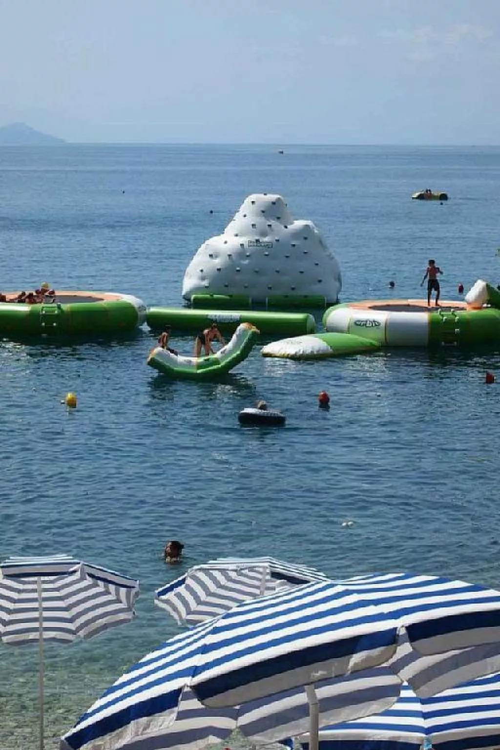 Vollständig freistehendes Haus mit schönem Garten-Buiten