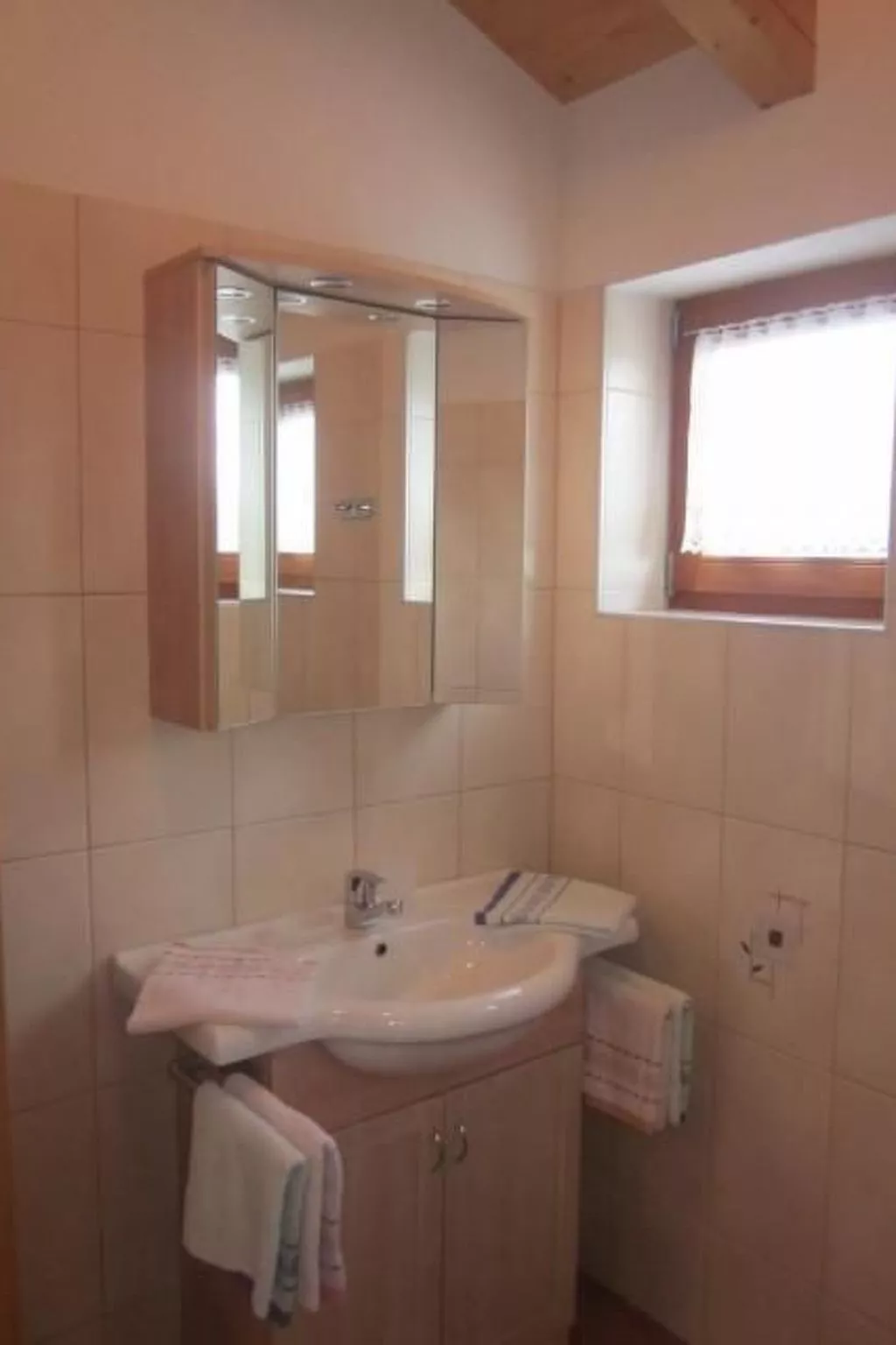 Schmiedbauer Hütt`n-Binnen