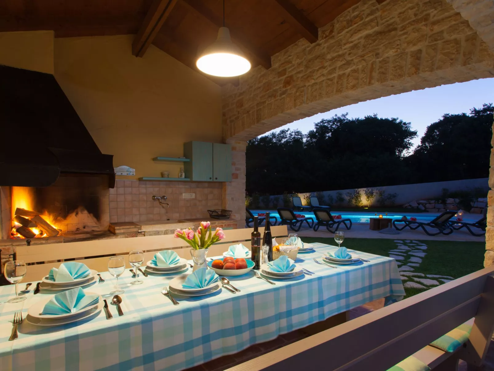 Luxusvilla "Azzurra" mit beheiztem Pool-Buiten