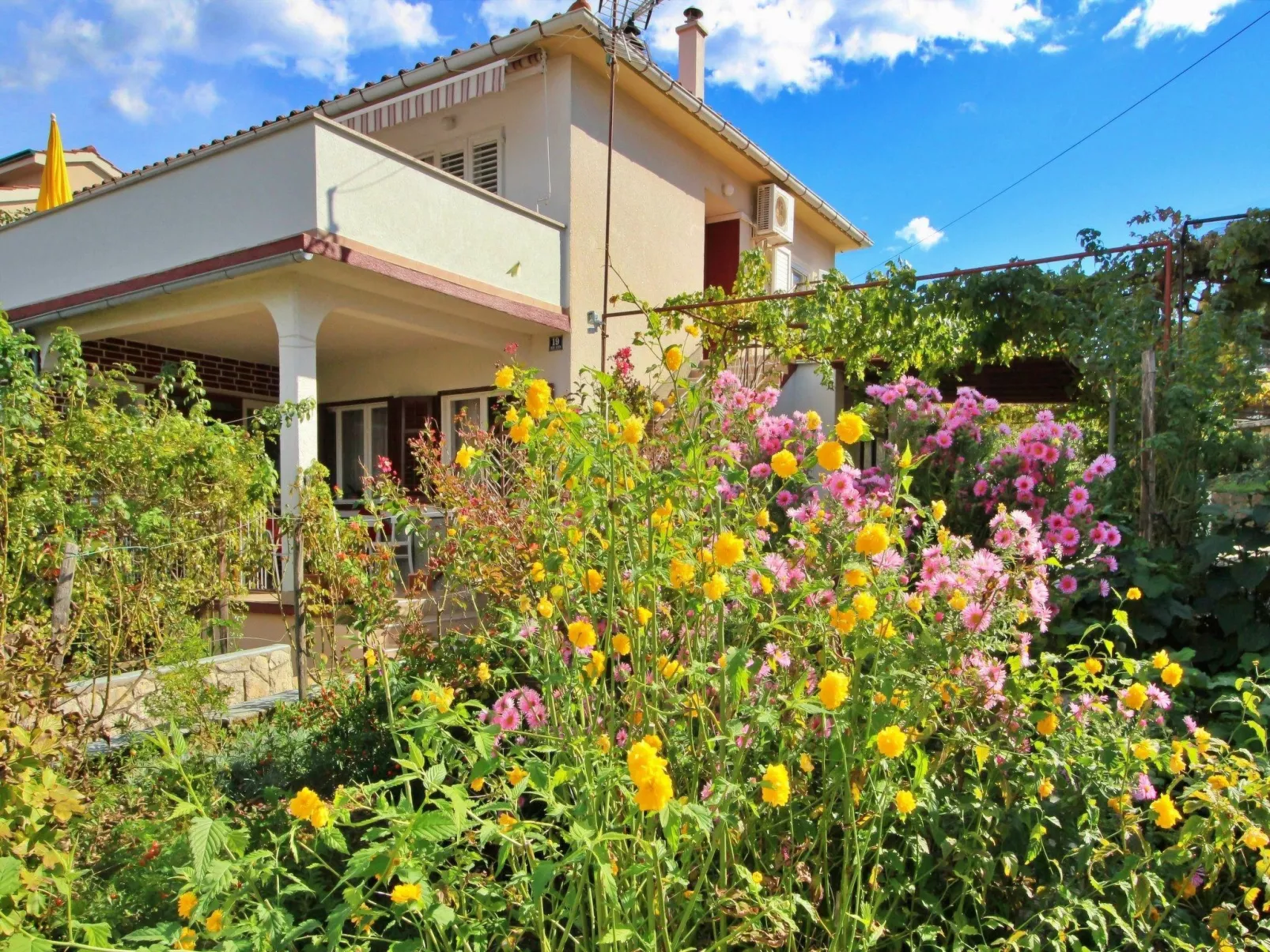 Apartment Dragica-Buiten