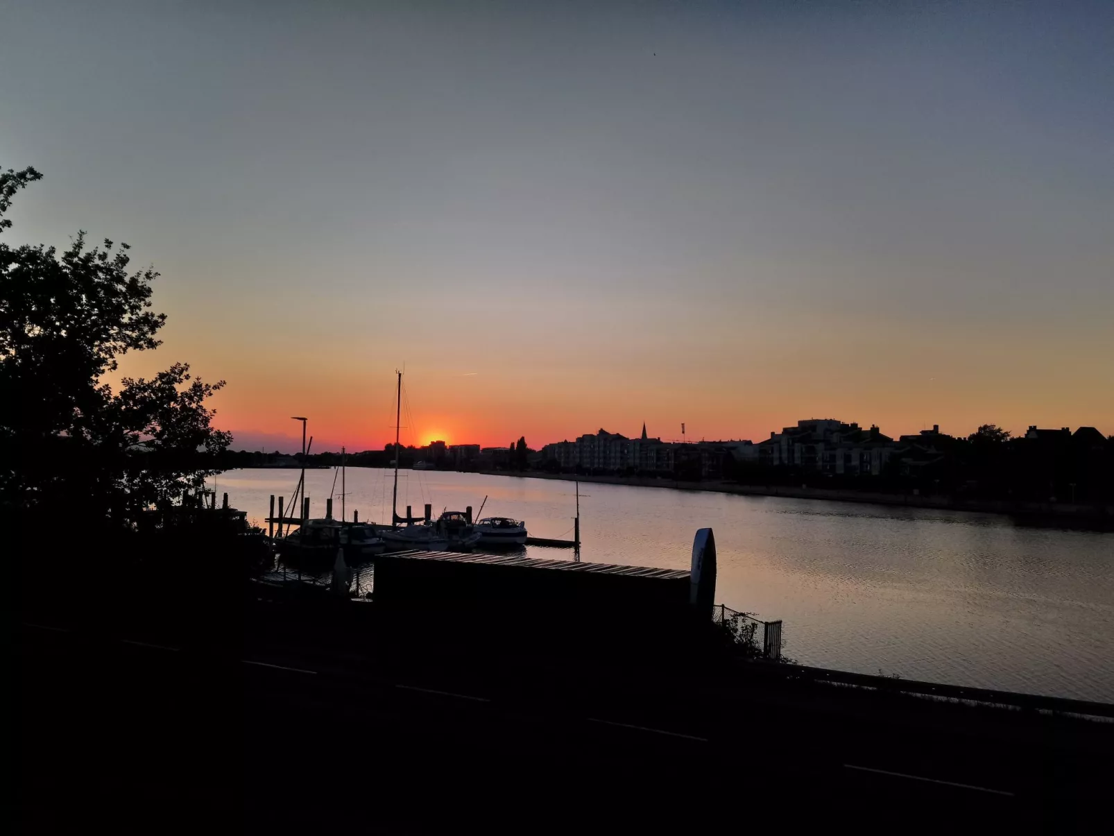 Wohnung in Altengroden mit Garten-Buiten