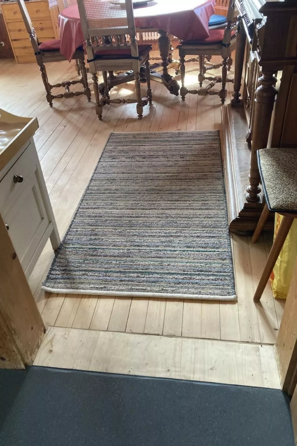 Alpidyll-Image-tags.info