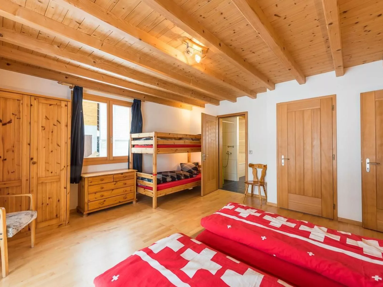 Stöckli auf dem Birkenhof mit Zusatzzimmer-Binnen