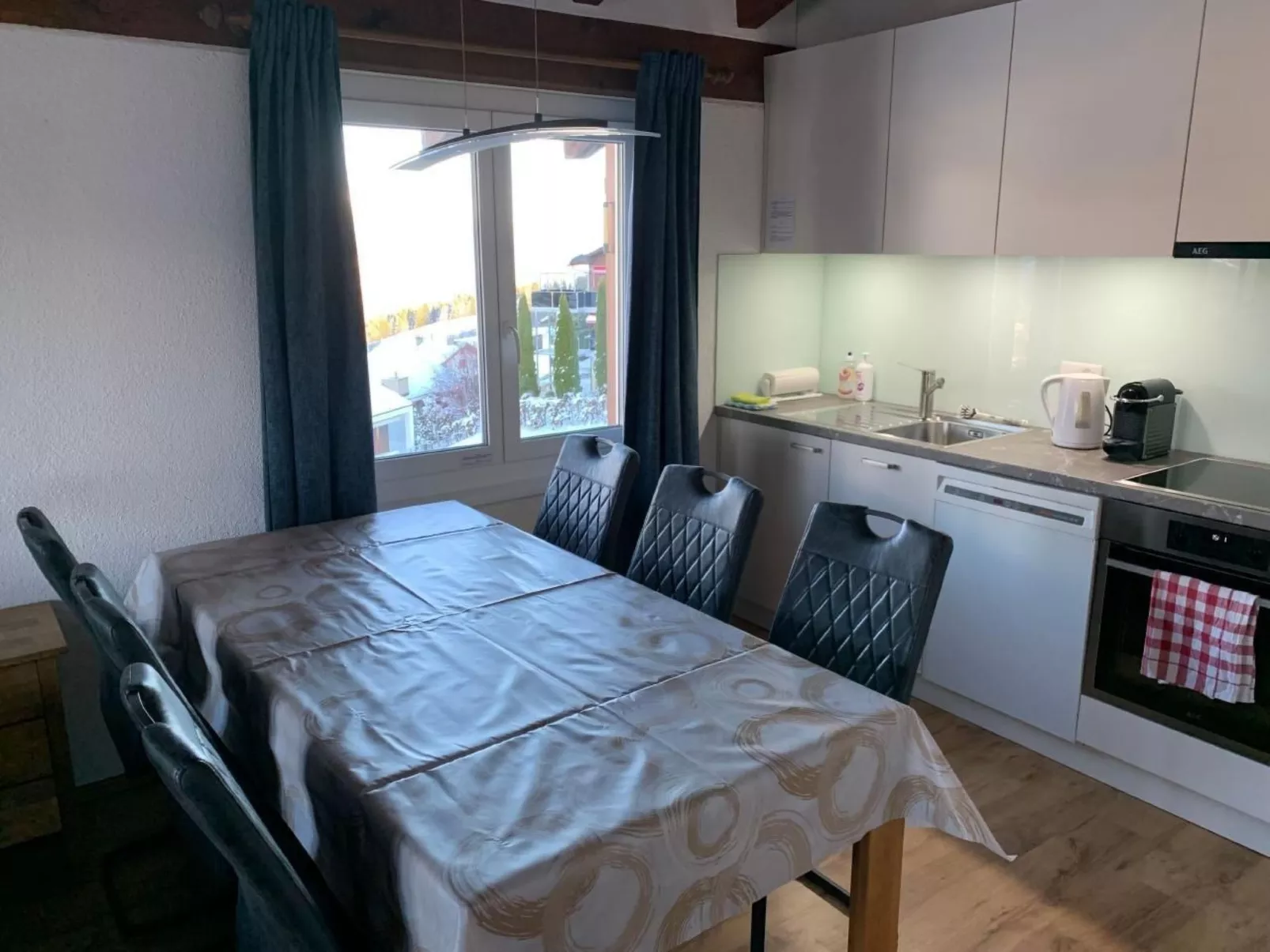 Aparthaus Surselva, direkt an der Skipiste-Binnen