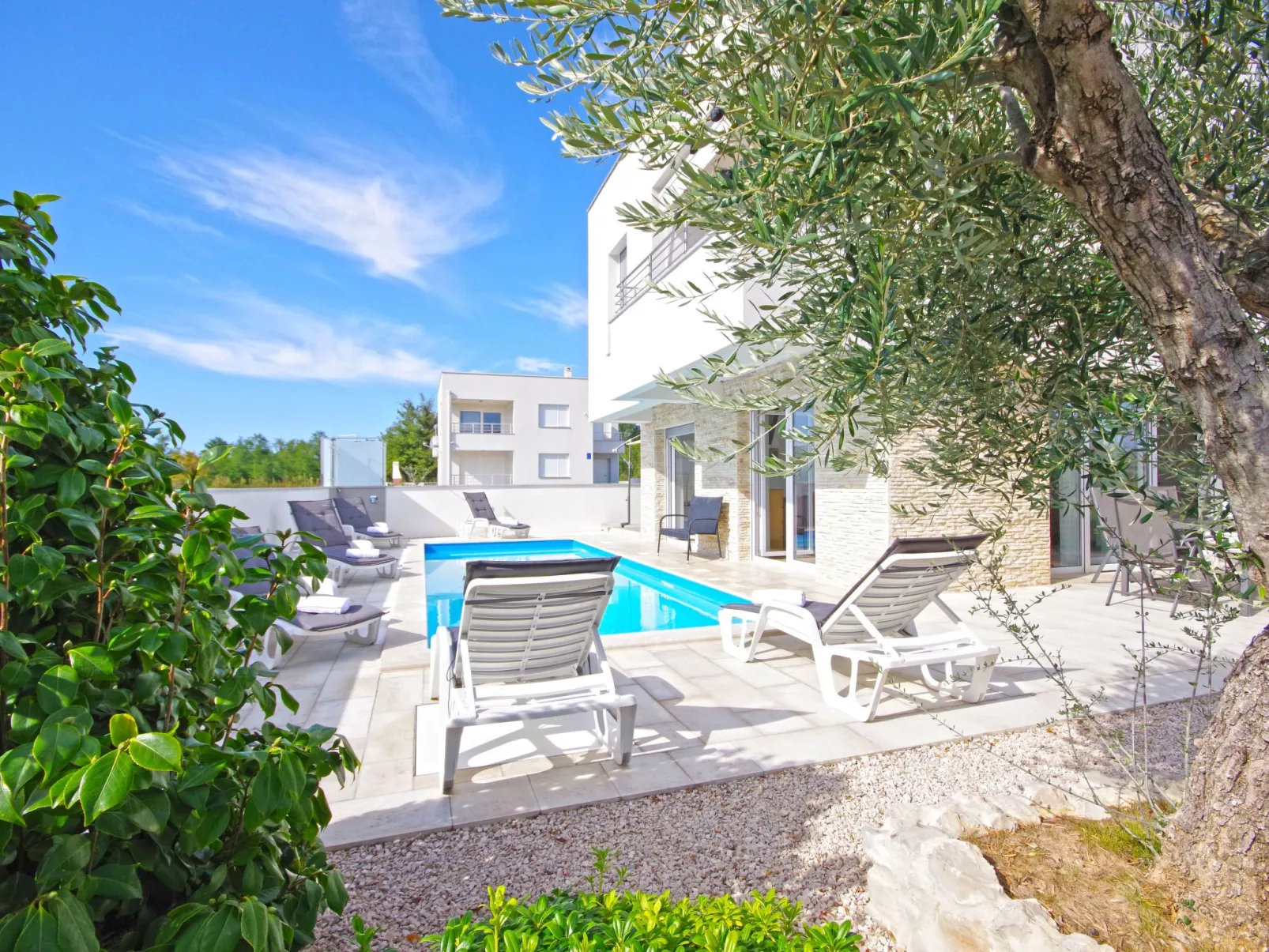 Apartment 3 Laura-Buiten