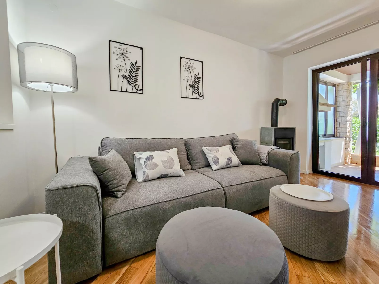 Für 4 Personen ca. 45 m&sup2; in Novigrad, Adriaküste Kroatien (Westküste von I-Binnen