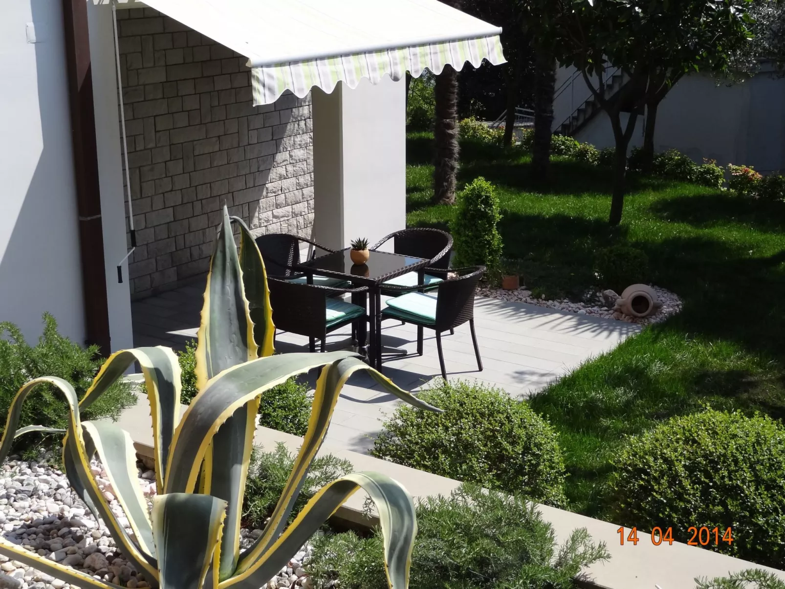 Appartement Silvia mit Terrasse und Meerblick-Buiten