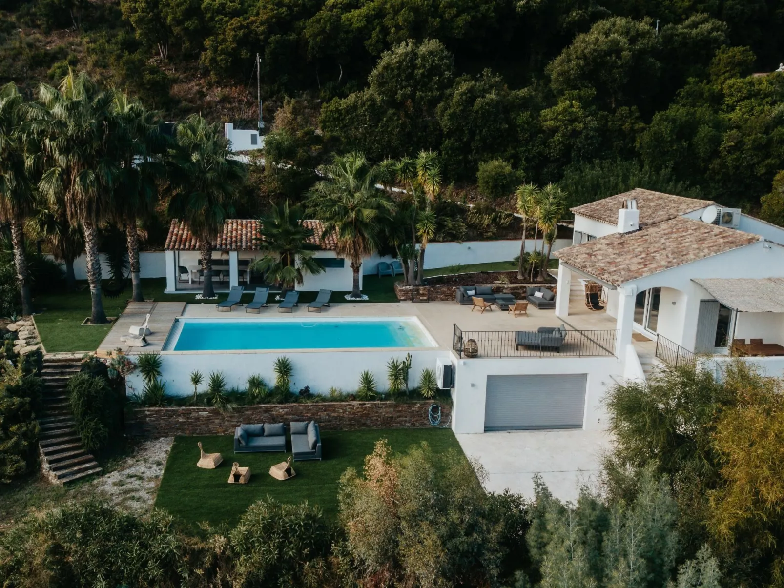 Mer de Palmiers-Buiten