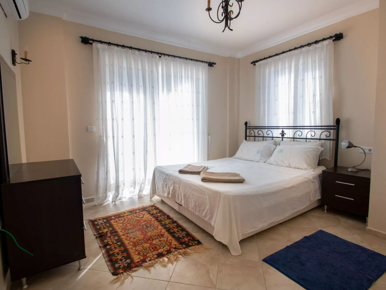 Mit Garten, Grill und Terrasse-Binnen