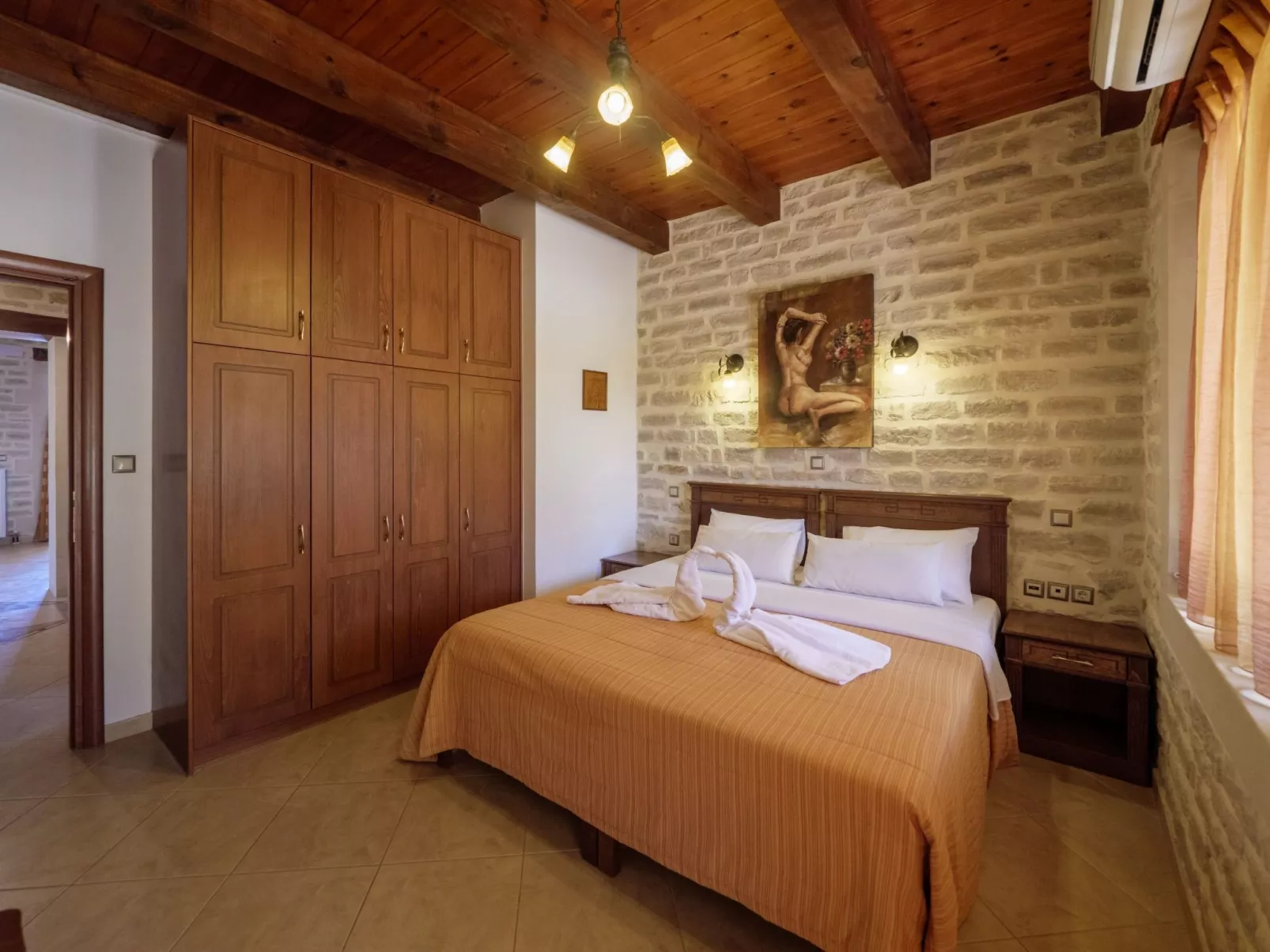 Familienfreundliche Villa mit Pool, BBQ, Kinderbereich-Binnen