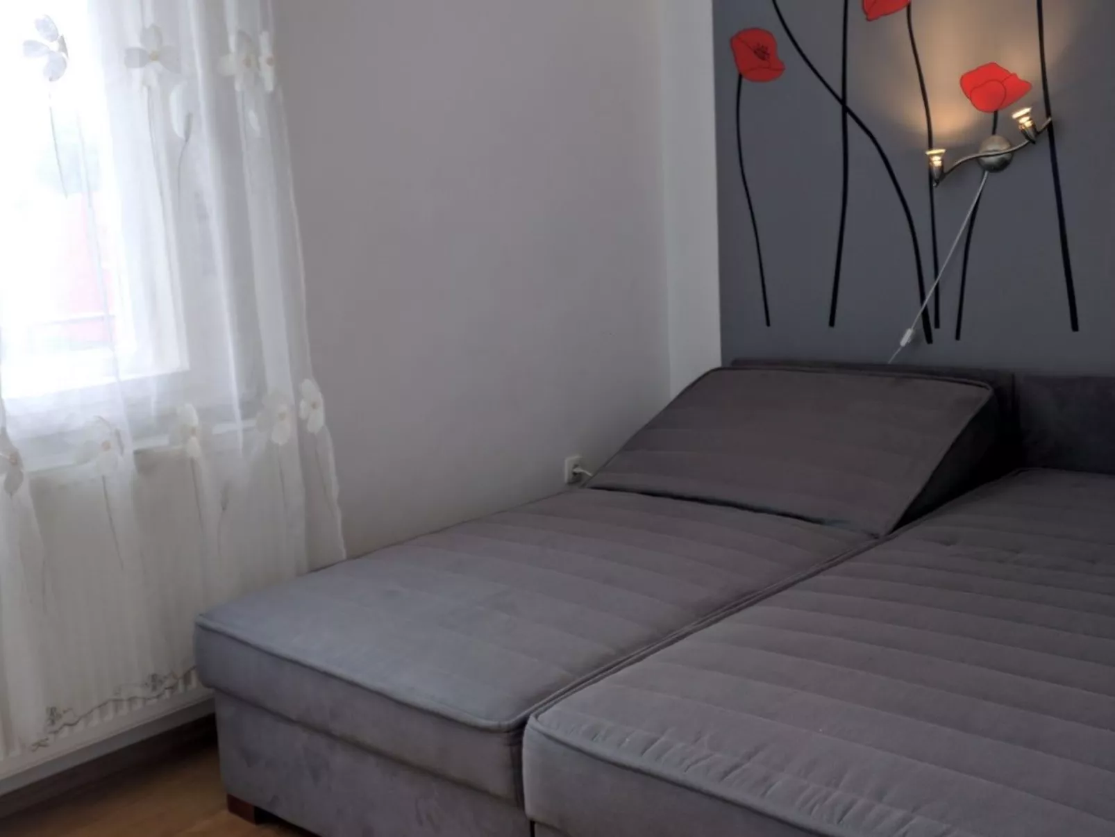 Doppelhaushälfte für sechs Personen mit Terrasse-Image-tags.info