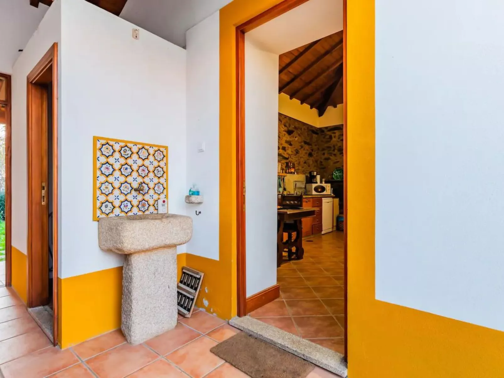 Mit Garten, Grill und Terrasse-Binnen